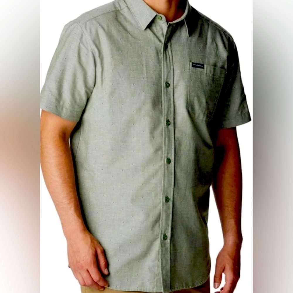 Men's Green Short Sleeve Shirt